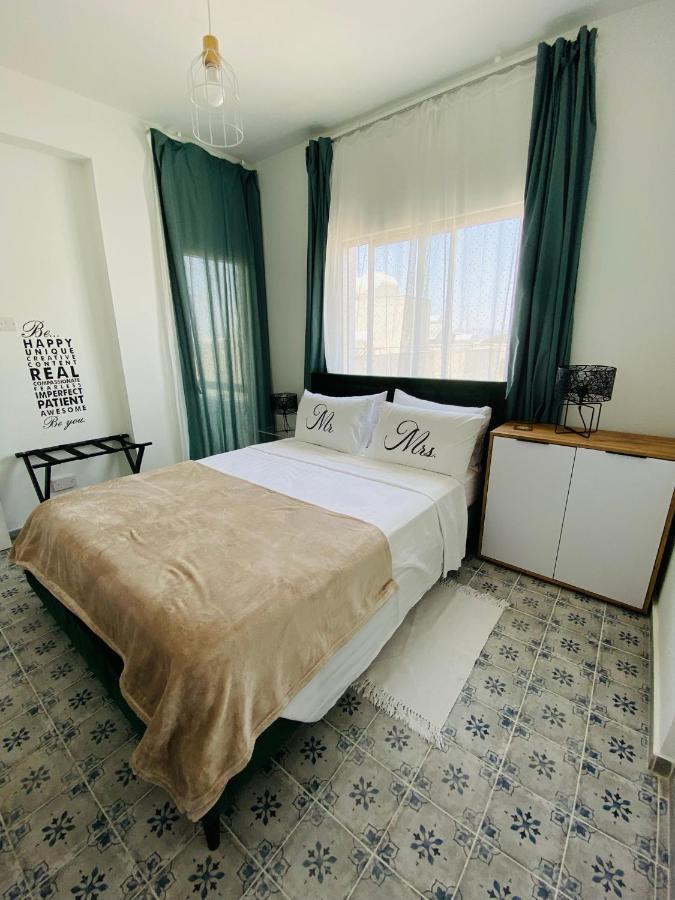 Simple One Bedroom Flat In Engomi Экстерьер фото
